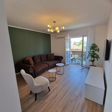 Apartment With View On City Marine Zara Esterno foto